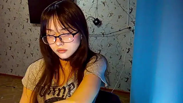Snapshot of DelicaBrome chatting on 29, 5, 2026 DelicaBrome online show from 29, 5, 2026