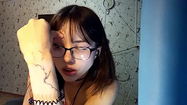 Snapshot of DelicaBrome chatting on 31, 5, 2026 DelicaBrome online show from 31, 5, 2026
