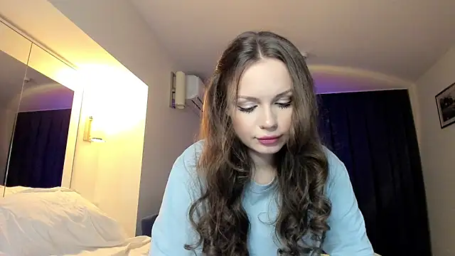 sweettitsbby online show from 7, 5, 2026