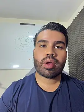 LucaLaurent online show from 26, 4, 2026
