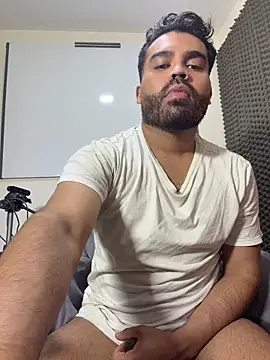 LucaLaurent online show from 3, 5, 2026