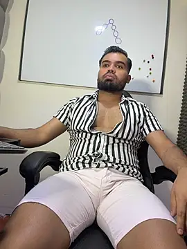 LucaLaurent online show from 2, 7, 2026