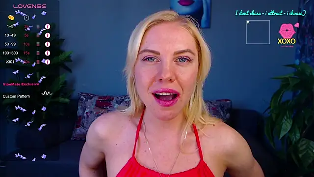 Snapshot of FromRussia chatting on 25, 5, 2026 FromRussia online show from 25, 5, 2026