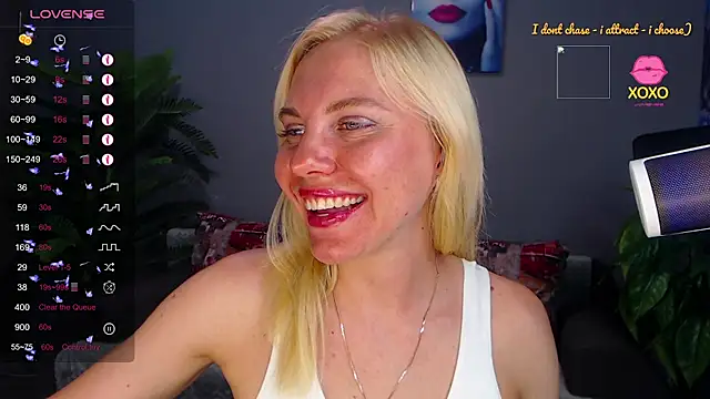 Snapshot of FromRussia chatting on 15, 6, 2026 FromRussia online show from 15, 6, 2026