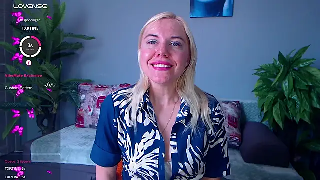 Snapshot of FromRussia chatting on 25, 7, 2026 FromRussia online show from 25, 7, 2026