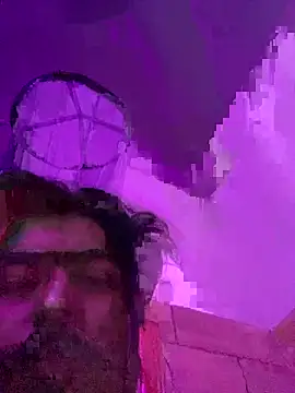 SecretDarkRoomXO online show from 21, 4, 2026