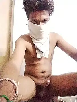Snapshot of Gujju_chhokro_ chatting on 15, 6, 2026 Gujju chhokro online show from 15, 6, 2026
