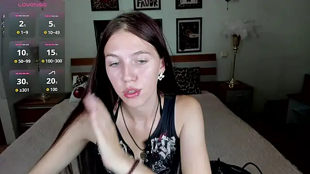 Snapshot of MaryRapunzel chatting on 13, 7, 2026 MaryRapunzel online show from 13, 7, 2026