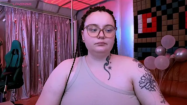 Snapshot of CatherineClaire chatting on 13, 6, 2026 CatherineClaire online show from 13, 6, 2026