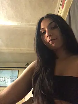Snapshot of amira1348 chatting on 27, 5, 2026 amira1348 online show from 27, 5, 2026