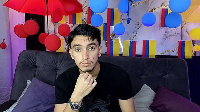 Snapshot of dante_18cm_ chatting on 2, 7, 2026 dante 18cm online show from 2, 7, 2026