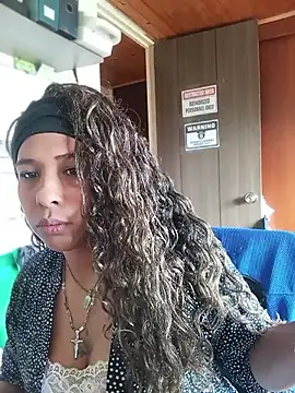Snapshot of Ivon_C chatting on 8, 5, 2026 Ivon C online show from 8, 5, 2026
