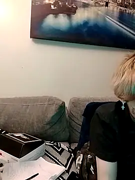 CamsWRLD online show from 21, 4, 2026