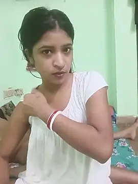 Snapshot of hot-couple-0 chatting on 14, 5, 2026 hot-couple-0 online show from 14, 5, 2026
