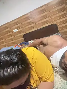 hot-couple-0 online show from 3, 8, 2026