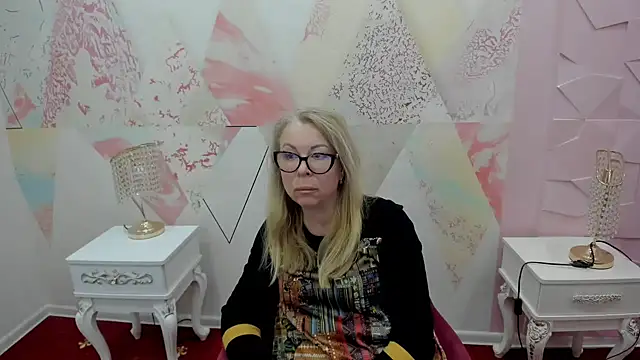 Miumiu111 online show from 21, 4, 2026