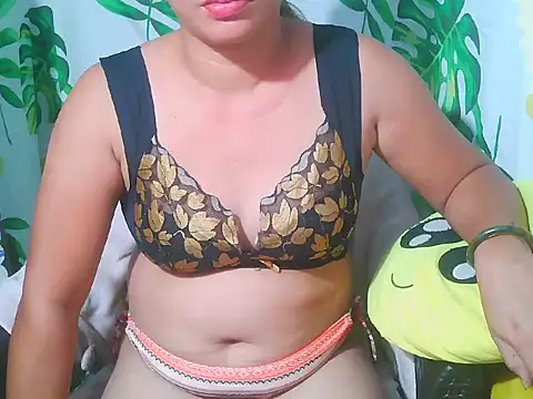 Snapshot of AsianHot_Pussy chatting on 5, 7, 2026 AsianHot Pussy online show from 5, 7, 2026