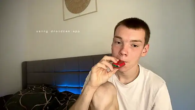 aaron stonee online show from 23, 4, 2026