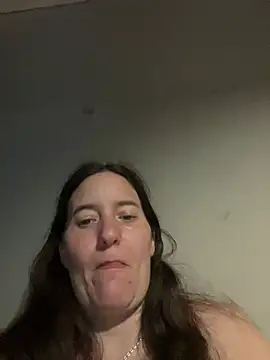 Snapshot of Mini83 chatting on 9, 7, 2026 Mini83 online show from 9, 7, 2026