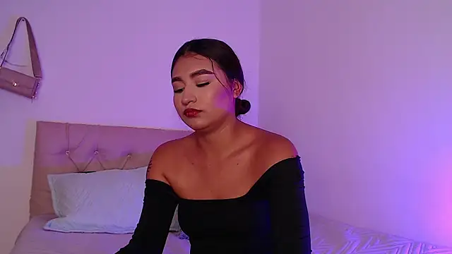 zayda23 online show from 27, 4, 2026