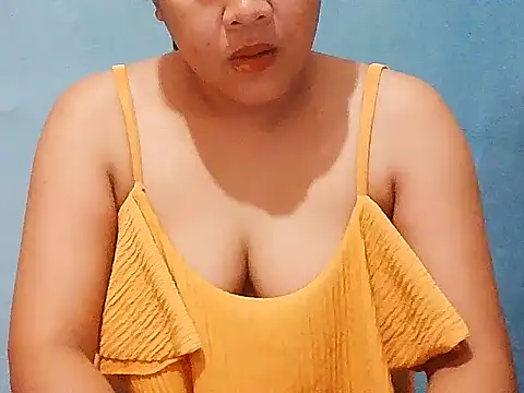 Snapshot of angel_l0ve chatting on 6, 5, 2026 angel l0ve online show from 6, 5, 2026
