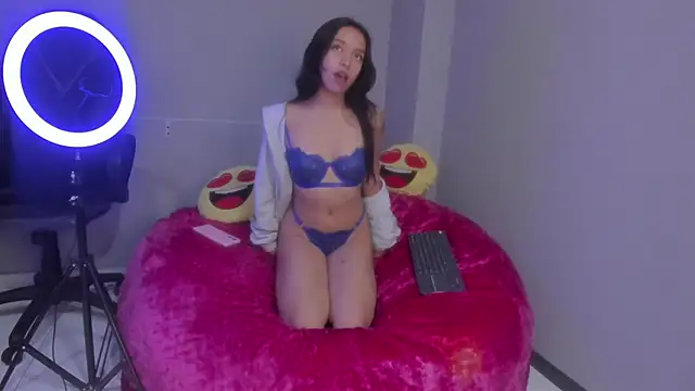 Snapshot of Jary_nova chatting on 12, 5, 2026 Jary nova online show from 12, 5, 2026