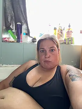 Snapshot of SecretRavenXO chatting on 21, 7, 2026 SecretRavenXO online show from 21, 7, 2026