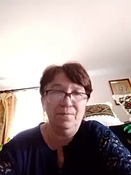 Snapshot of KetQueen101 chatting on 30, 4, 2026 KetQueen101 online show from 30, 4, 2026