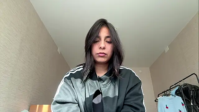 NikiBrunsvold online show from 24, 4, 2026