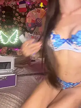 LoLaBellaCiaoo online show from 2, 7, 2026