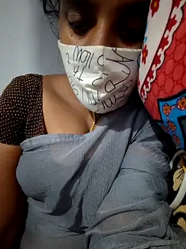 Snapshot of Tamil_Hot_HoneyBee chatting on 10, 5, 2026 Tamil Hot HoneyBee online show from 10, 5, 2026