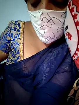 Snapshot of Tamil_Hot_HoneyBee chatting on 11, 5, 2026 Tamil Hot HoneyBee online show from 11, 5, 2026