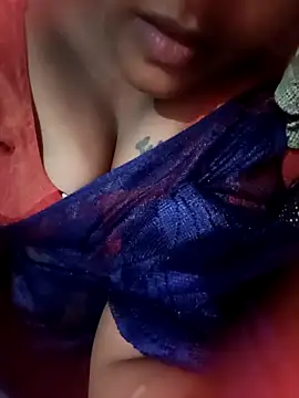 Snapshot of Tamil_Hot_HoneyBee chatting on 25, 5, 2026 Tamil Hot HoneyBee online show from 25, 5, 2026