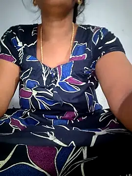 Snapshot of Tamil_Hot_HoneyBee chatting on 29, 6, 2026 Tamil Hot HoneyBee online show from 29, 6, 2026