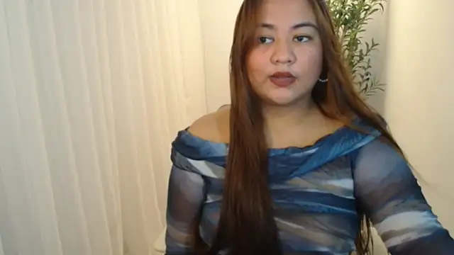 Snapshot of Czarinna chatting on 8, 6, 2026 Czarinna online show from 8, 6, 2026