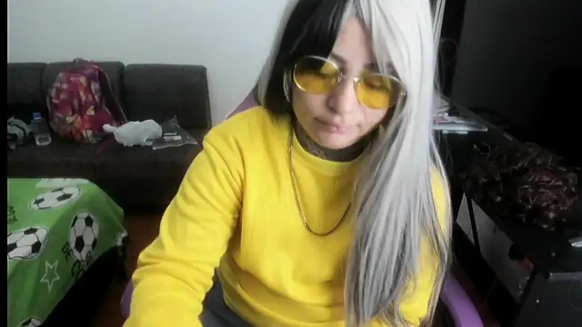 romina23 online show from 17, 5, 2026