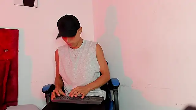 ThiagoSexy005 online show from 6, 5, 2026