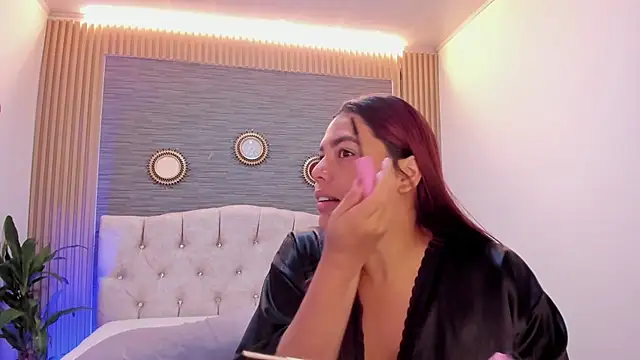 Snapshot of SamyandAllison chatting on 27, 6, 2026 SamyandAllison online show from 27, 6, 2026