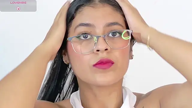 Snapshot of AbrilCollins chatting on 18, 5, 2026 AbrilCollins online show from 18, 5, 2026