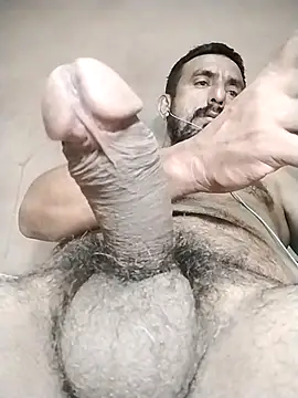 Snapshot of Longthick26cm chatting on 23, 5, 2026 Longthick26cm online show from 23, 5, 2026