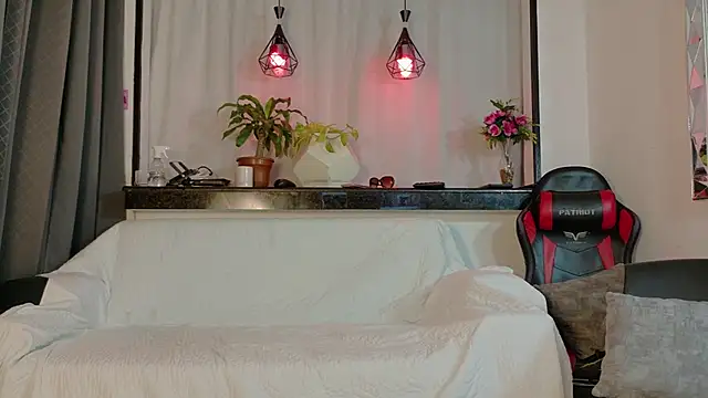 Snapshot of sexx_goddess chatting on 9, 7, 2026 sexx goddess online show from 9, 7, 2026