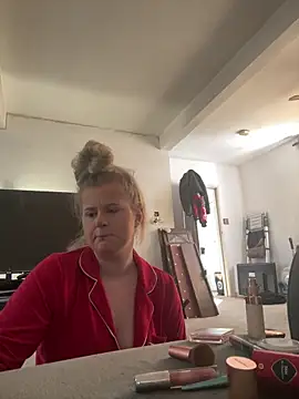 taylor-b online show from 27, 4, 2026