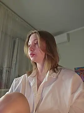 Snapshot of ooopsitscandy chatting on 13, 6, 2026 ooopsitscandy online show from 13, 6, 2026