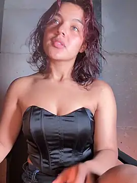Snapshot of mariannella chatting on 19, 5, 2026 mariannella online show from 19, 5, 2026