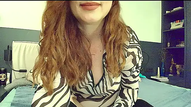 Snapshot of Peachy_ chatting on 10, 12, 2024 Peachy online show from 10, 12, 2024
