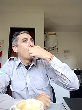 Snapshot of Alejandro83bsf chatting on 8, 5, 2026 Alejandro83bsf online show from 8, 5, 2026