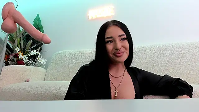 EmeraldKatt online show from 27, 4, 2026