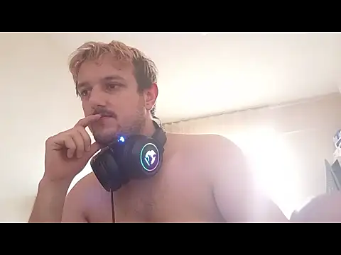 iammos teen online show from 29, 4, 2026