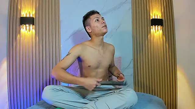 IM ANGELPRESTON online show from 5, 5, 2026