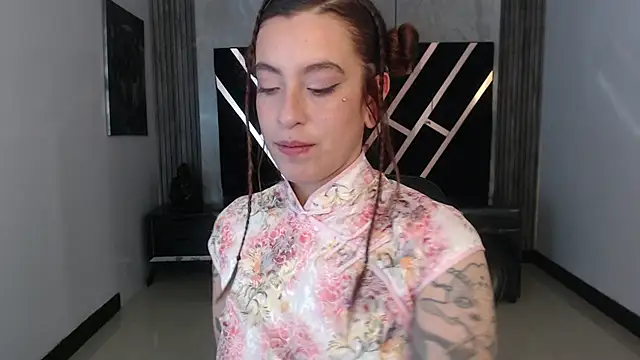 Snapshot of DamiaOshun_ch chatting on 6, 5, 2026 DamiaOshun ch online show from 6, 5, 2026